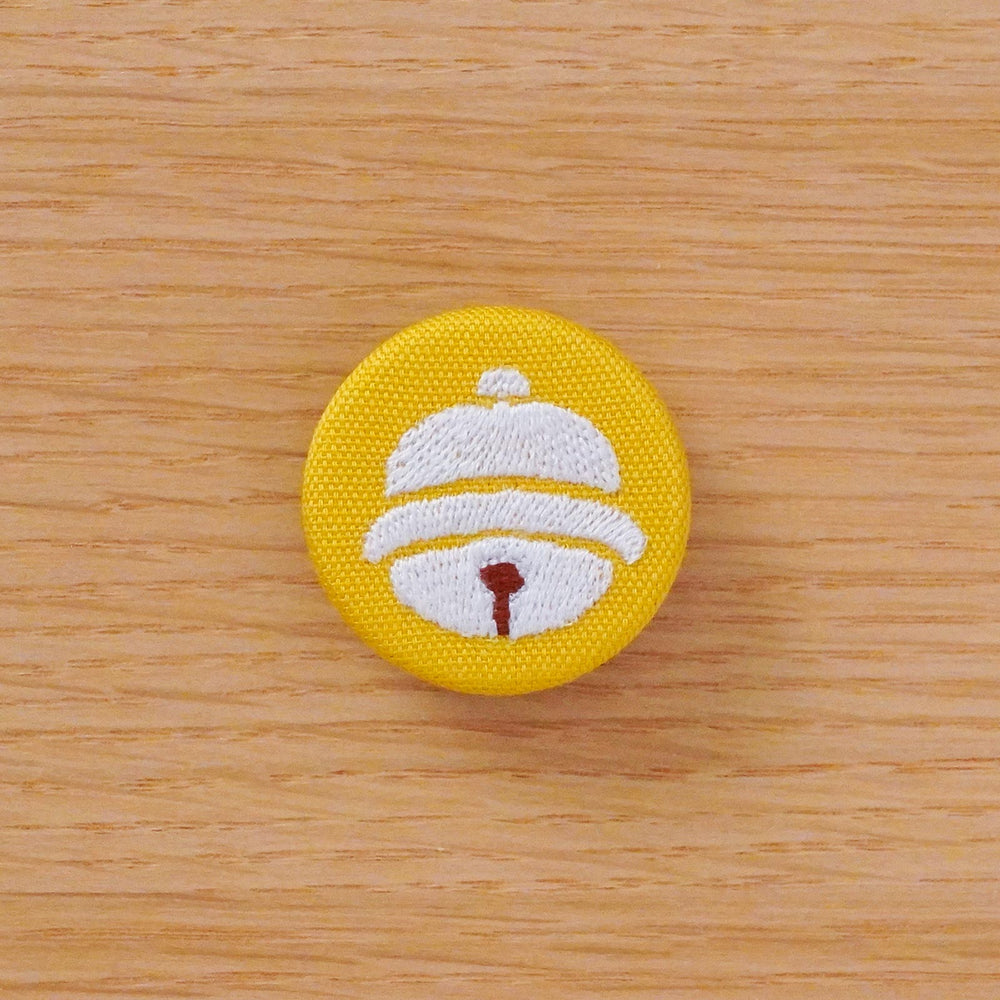 刺繍ブローチ「鈴」