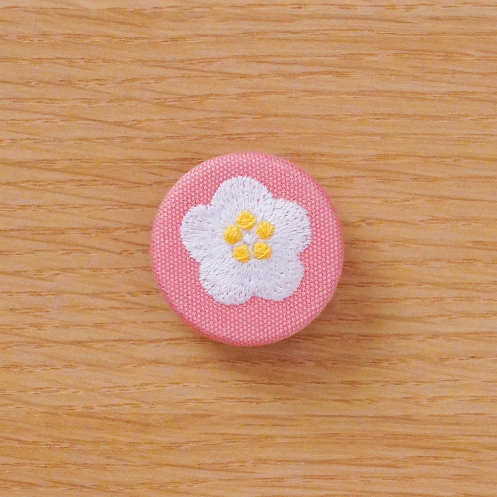 刺繍ブローチ「梅」