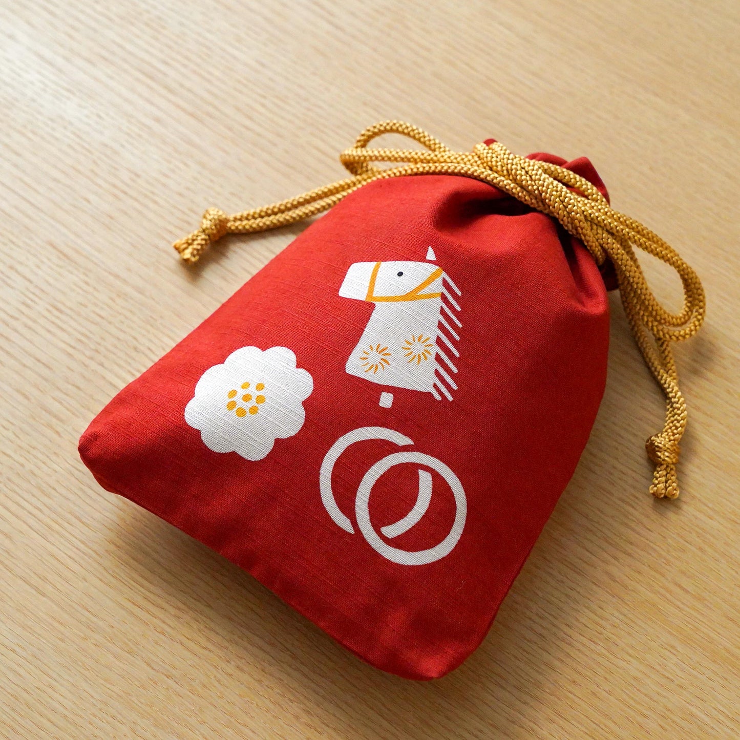 
                  
                    ●干支限定柄●　合財袋「花駒」　●12月10日頃発送予定
                  
                