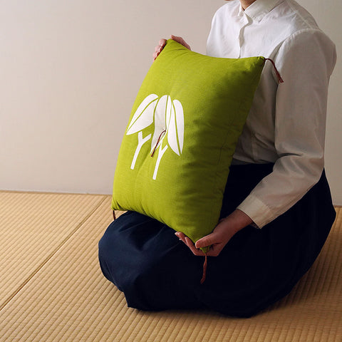 【夫婦判】型染め本縫い座布団「竹」　●受注生産のためお届けまで約1ヶ月・ギフト包装不可