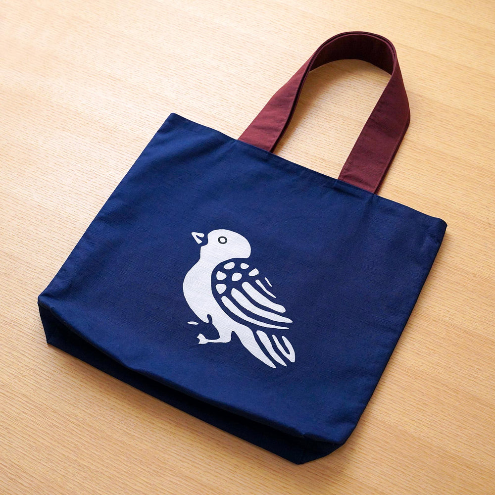 型染めバッグ「鳩」 ○14営業日ほどお時間をいただきます – 本品堂