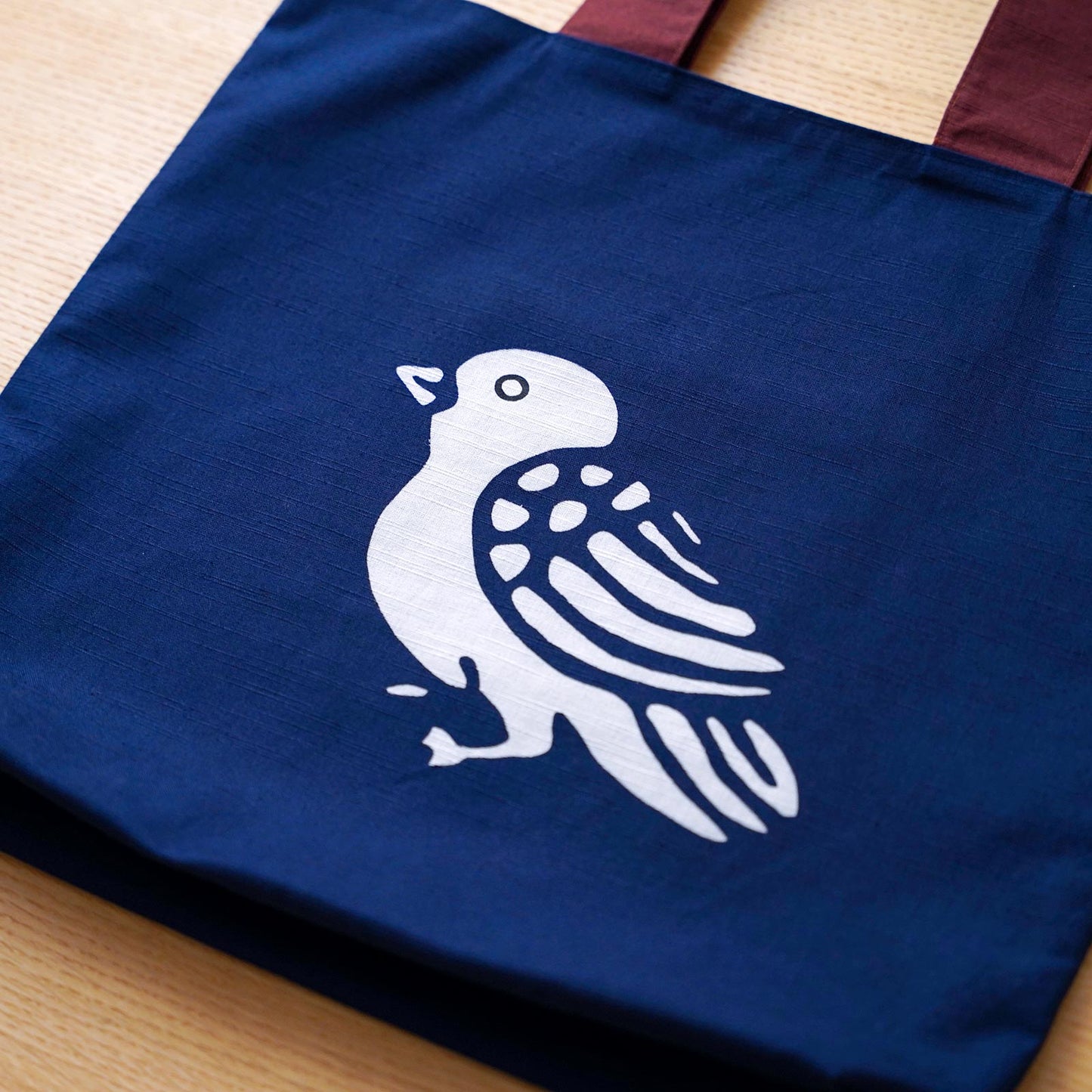 
                  
                    型染めバッグ「鳩」　●７営業日ほどお時間をいただきます
                  
                