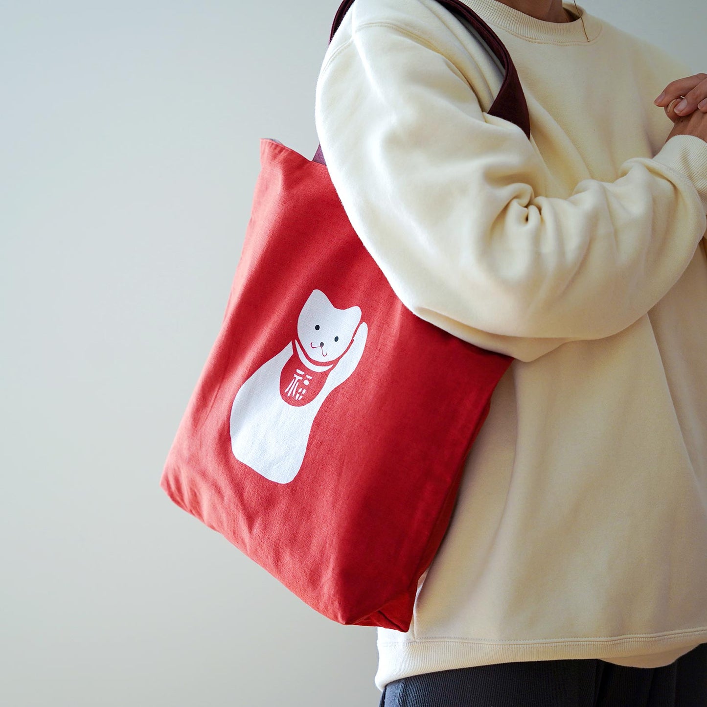 
                  
                    型染めバッグ「招き猫」　●７営業日ほどお時間をいただきます
                  
                