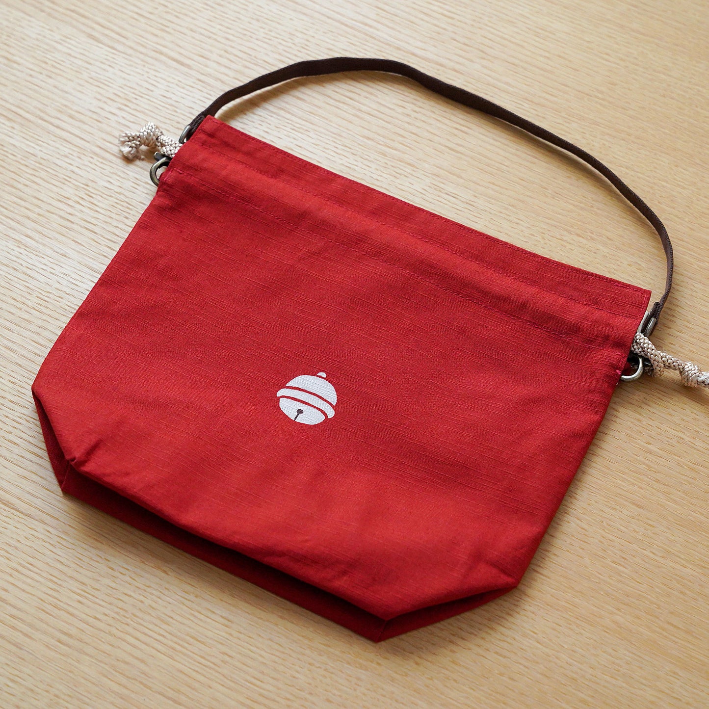 
                  
                    ●NEW●　型染め・巾着バッグ「招き猫」
                  
                