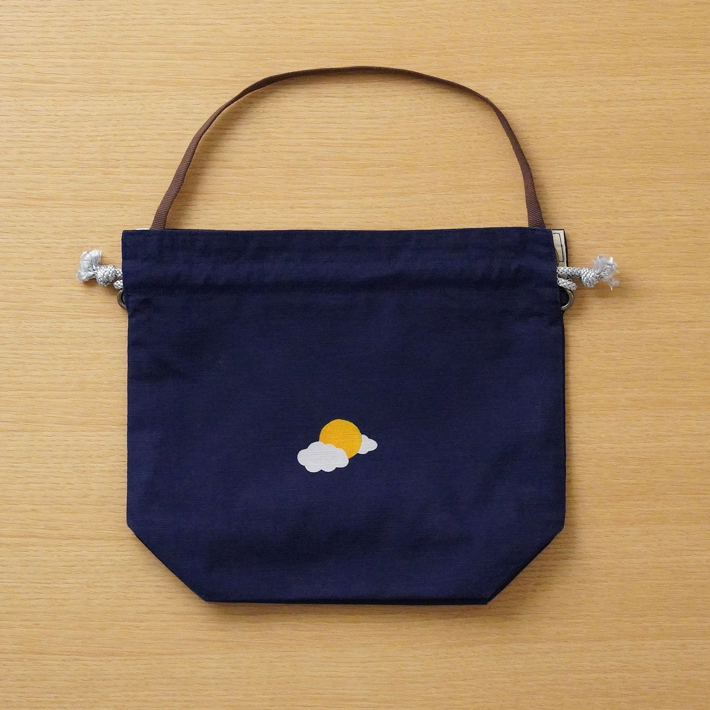 
                  
                    ●NEW●　型染め・巾着バッグ「福千鳥」
                  
                