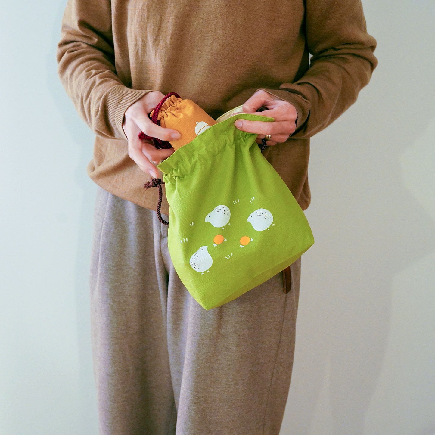 
                  
                    ●NEW●　型染め・巾着バッグ「うずら」
                  
                