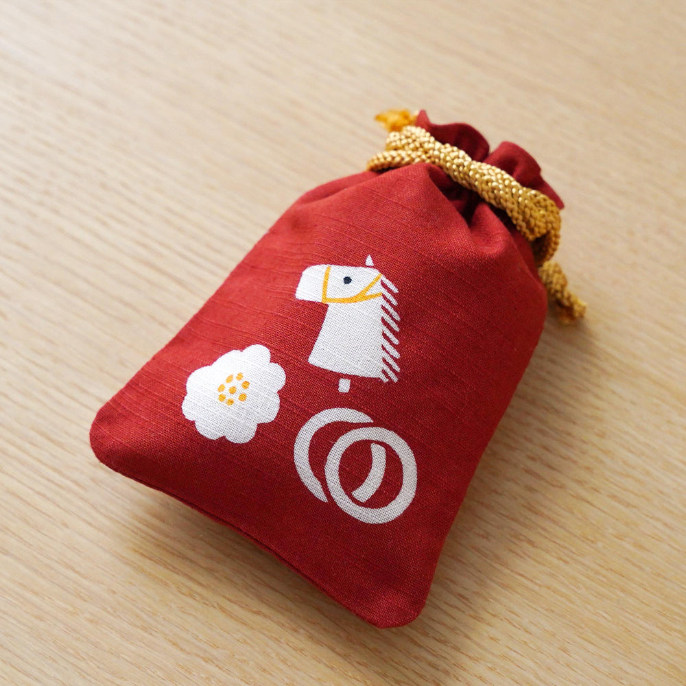 
                  
                    ●干支限定柄●　守袋「花駒」　●12月10日頃発送予定
                  
                