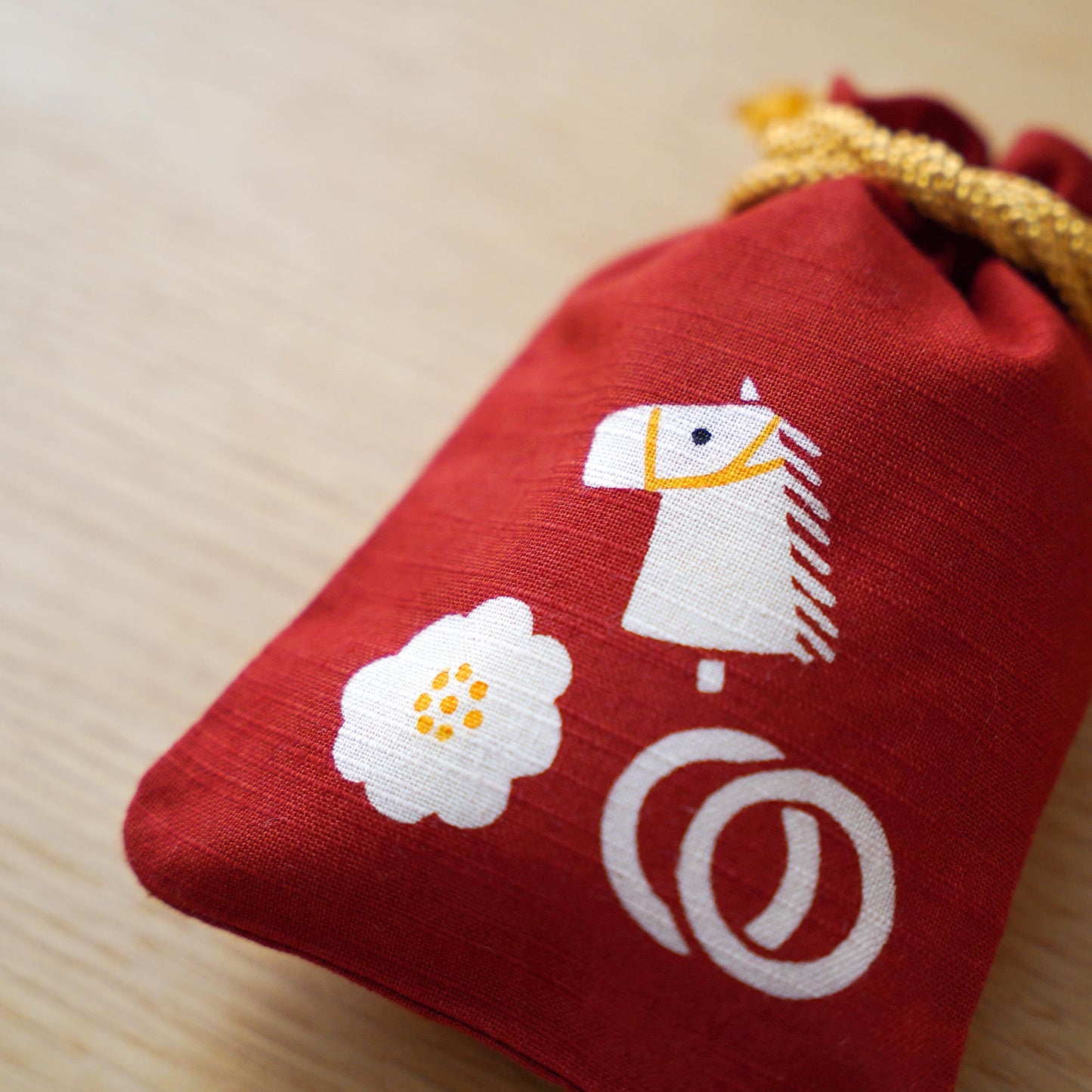 
                  
                    ●干支限定柄●　守袋「花駒」　●12月10日頃発送予定
                  
                