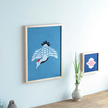 Load image into Gallery viewer, 浅草の型染め工房本品堂（ポンピン堂）の型染め額装　鶴　文様　型染め　更銈　テキスタイル
