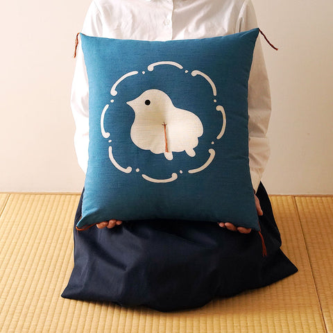 【茶席判】型染め本縫い座布団「福千鳥」　●受注生産のためお届けまで約1ヶ月・ギフト包装不可