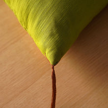将图片加载到图库查看器，【茶席判】型染め本縫い座布団「竹」　●受注生産のためお届けまで約1ヶ月・ギフト包装不可
