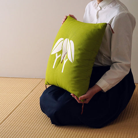 【茶席判】型染め本縫い座布団「竹」　●受注生産のためお届けまで約1ヶ月・ギフト包装不可