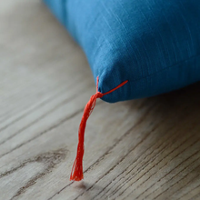 将图片加载到图库查看器，浅草の型染め工房本品堂（ポンピン堂）の型染め本縫い小座布団　富士山　文様　型染め　更銈　テキスタイル
